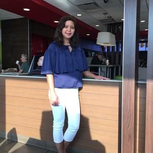 Meet your Posher, Melanie